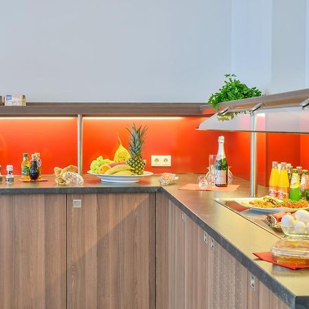 City Hotel Вецлар Экстерьер фото